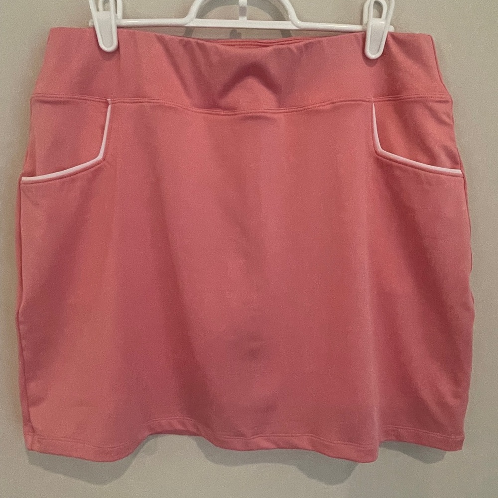 Skort